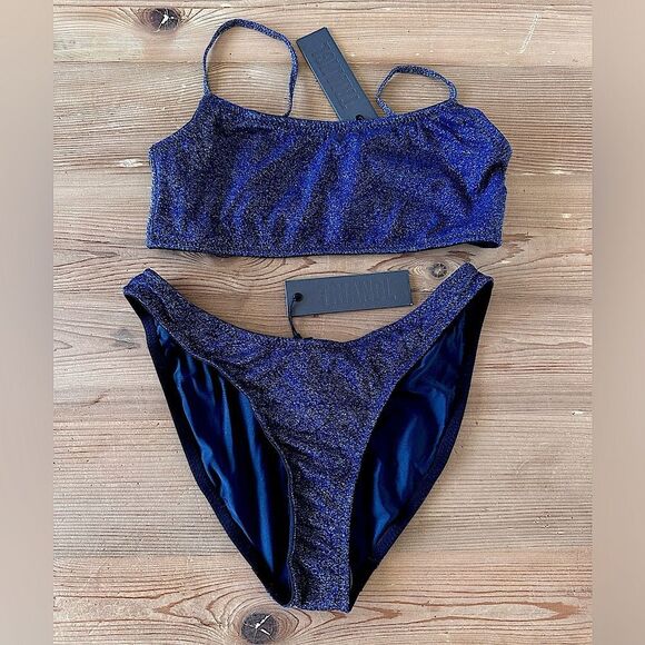 TRIANGL MICA - NORMAL RIVERSIDE SPARKLE SET WITH BAG NEW WITH TAGS - Picture 2 of 8